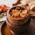 カッパドキア地域の名物料理?Testi Kebabı(壺ケバブ)