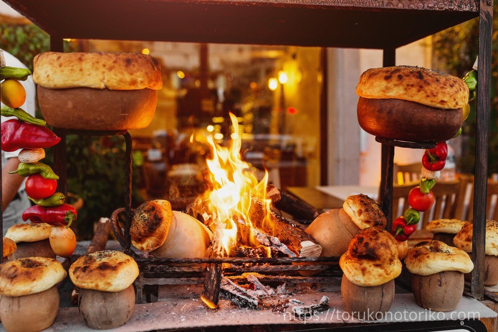 カッパドキア地域の名物料理 Testi Kebabi 壺ケバブ トルコのとりこ Turk Asigi